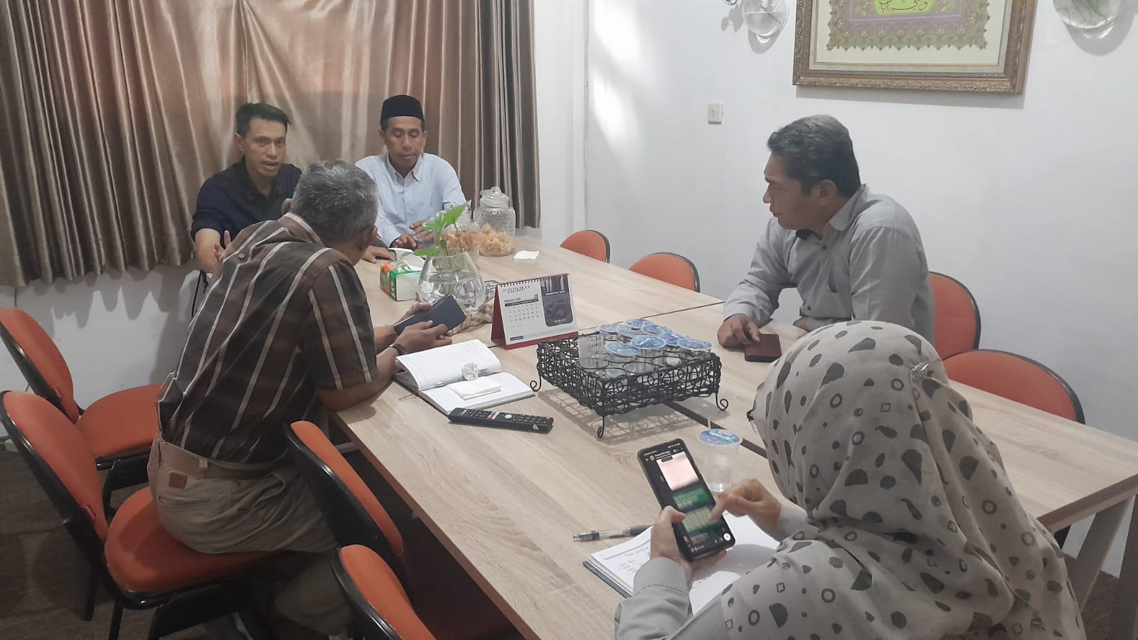 Rapat Strategis dan Penguatan Promosi Penerimaan Mahasiswa Baru (PMB) Tahun 2026 FEB UNSIQ untuk Meningkatkan Daya Saing dan Capaian Rekrutmen